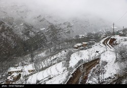 انسداد برخی از جاده‌های ۳ استان به دلیل بارش