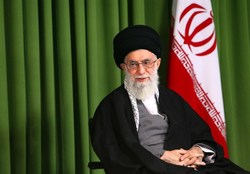 رئیس و کارکنان قوه قضاییه با امام خامنه‌ای دیدار می‌کنند