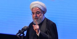 روحانی در اجلاس سران: جهان اسلام باید تدابیری برای رهایی از سلطه دلار پیش بینی کند