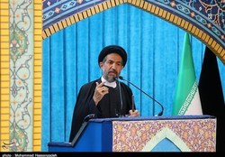 توصیه حجت‌الاسلام ابوترابی‌فرد به مسئولان برای توجه به شایسته‌سالاری در انتصاب مدیران/ دولت و مجلس کشور را ارزان‌تر اداره کنند