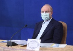 «قالیباف» بودجه سال ۱۴۰۱ را به «رئیسی» ابلاغ کرد
