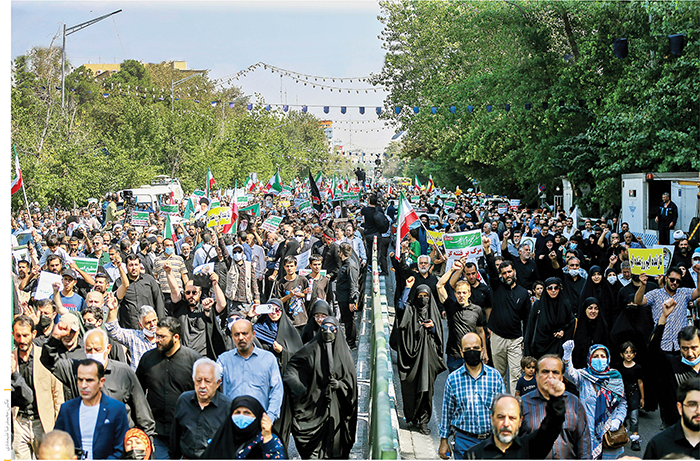 راهپیمایی سراسری نمازگزاران جمعه در محکومیت اهانت به ساحت قرآن