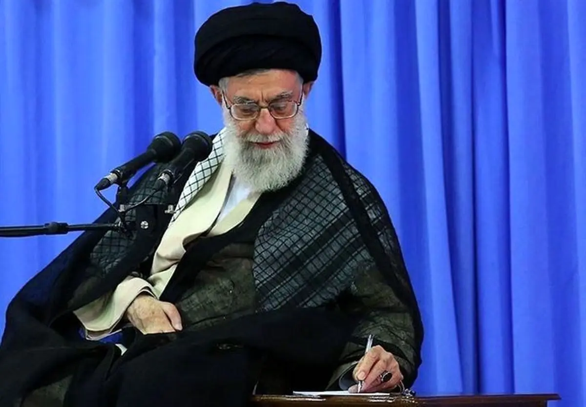 امام خامنه‌ای:وقت مجلس مصروف مسابقات بی‌فایده‌ رسانه‌ای نشود