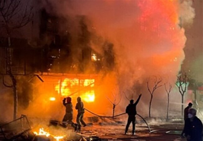 منافقین دهه ۶۰، سلطنت‌طلب ۱۴۰۴؛ این وحشی‌گری، همان است