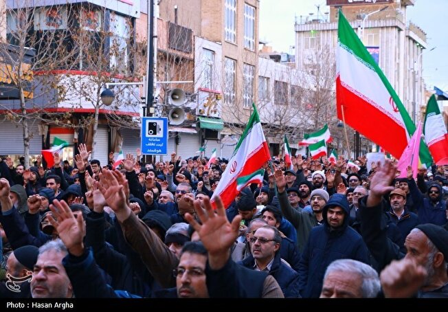 اجتماع بزرگ ضداغتشاشات؛ امروز ساعت ۱۴ در میدان انقلاب