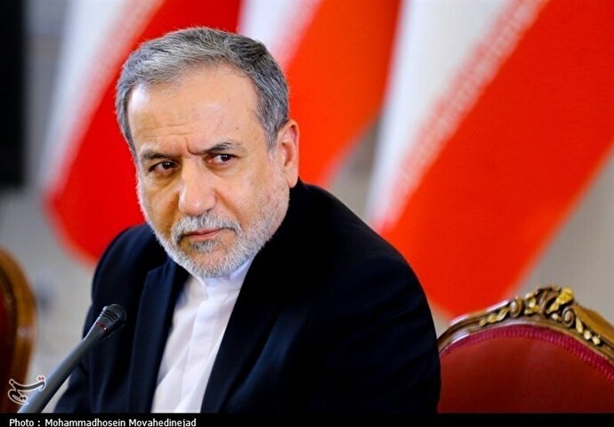 عراقچی خطاب به آمریکایی‌ها: به‌جای فریب جهان، دنبال دیپلماسی شرافتمندانه باشید