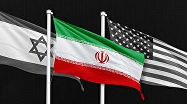 فسر سابق MI۶: آمریکا و اسرائیل از هوشیاری مردم ایران شکست خوردند