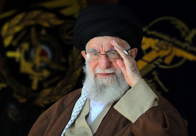 سیاست‌نامه رهبر انقلاب در زمان تهدید دشمن به جنگ