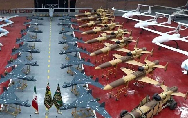 شگفتی کارشناسان از پروازهای شبانه پرنده ایرانی در آبهای جنوب/ شبحی به نام «پهپاد کمیل» بر فراز ناوگان دریایی ترامپ! +عکس