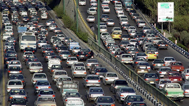 دوربینها برای شکار خودروهای تکسرنشین همت رسیدند دوربینها برای شکار خودروهای تکسرنشین همت رسیدند