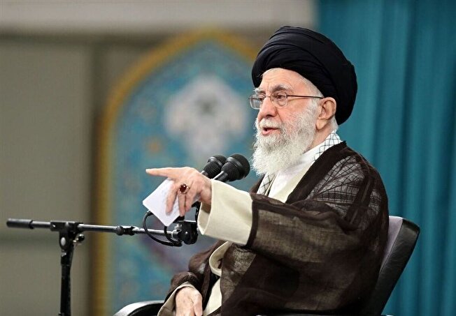 نوآوری تربیتی در اندیشه رهبر انقلاب؛ فعال، نه گلخانهای نوآوری تربیتی در اندیشه رهبر انقلاب؛ فعال، نه گلخانهای