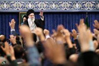 رهبر انقلاب: شهید رئیسی خود را از مردم برتر نمیدانست رهبر انقلاب: شهید رئیسی خود را از مردم برتر نمیدانست