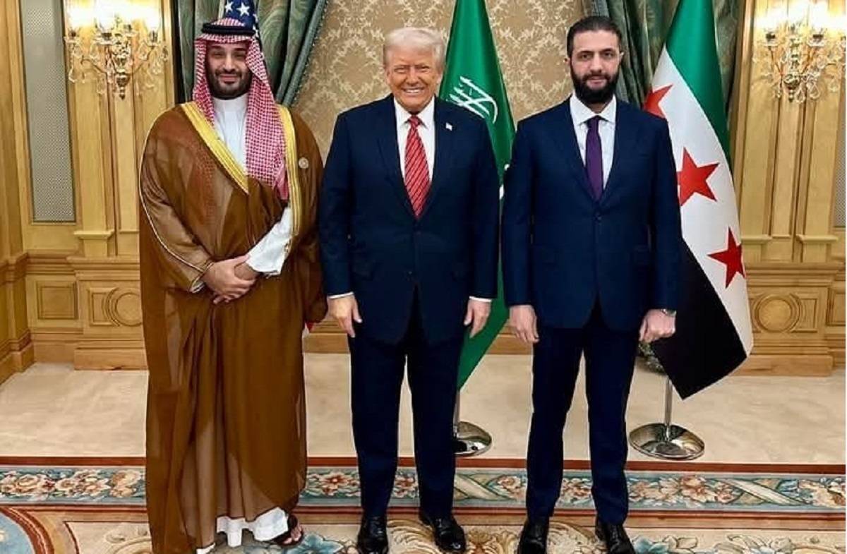 ترامپ چگونه جولانی را بازی داد؟!