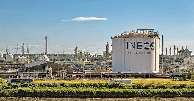 غول پتروشیمی انگلیس یک پنجم نیروی کار خود را حذف می‌کند