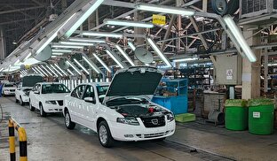 صنعت خودرو از کجا ضربه خورد؟/ چرا اکثر شرکت‌های خصوصی کاهش تولید داشتند؟