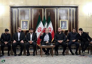 پزشکیان در دیدار تیم ملی کشتی: تسلیمشدن در وجود ما نیست پزشکیان در دیدار تیم ملی کشتی: تسلیمشدن در وجود ما نیست