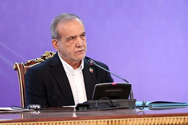 پزشکیان: ‌باید رنج مردم را از نزدیک دید تا تصمیم درست گرفته شود