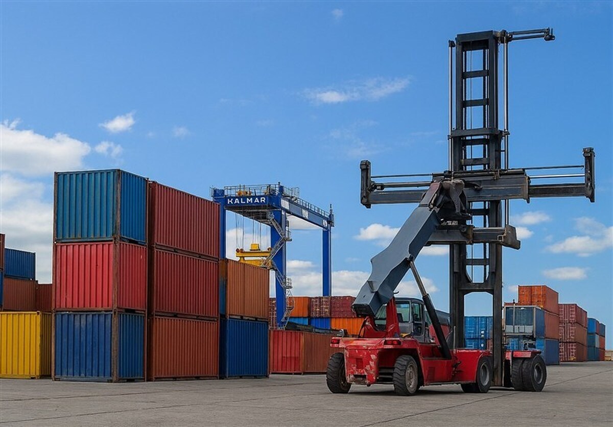 ۶۵۶ میلیون دلار صادرات با «مجوز‌های رد شده» /بازهم پای کارت‌های اجاره‌ای در میان است؟