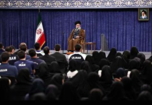 عکس / دیدار قهرمانان و مدال‌آوران ورزشی و المپیادهای علمی جهانی با رهبر معظم انقلاب