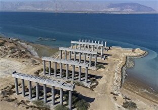 پل خلیج‌فارس؛ پروژه‌ای به درازی عمر ۶ دولت