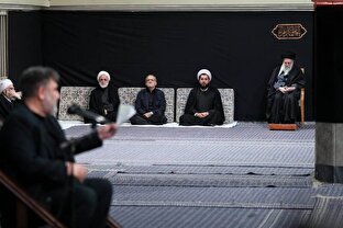 عکس/ شب اول مراسم عزاداری فاطمیه در حضور رهبر انقلاب