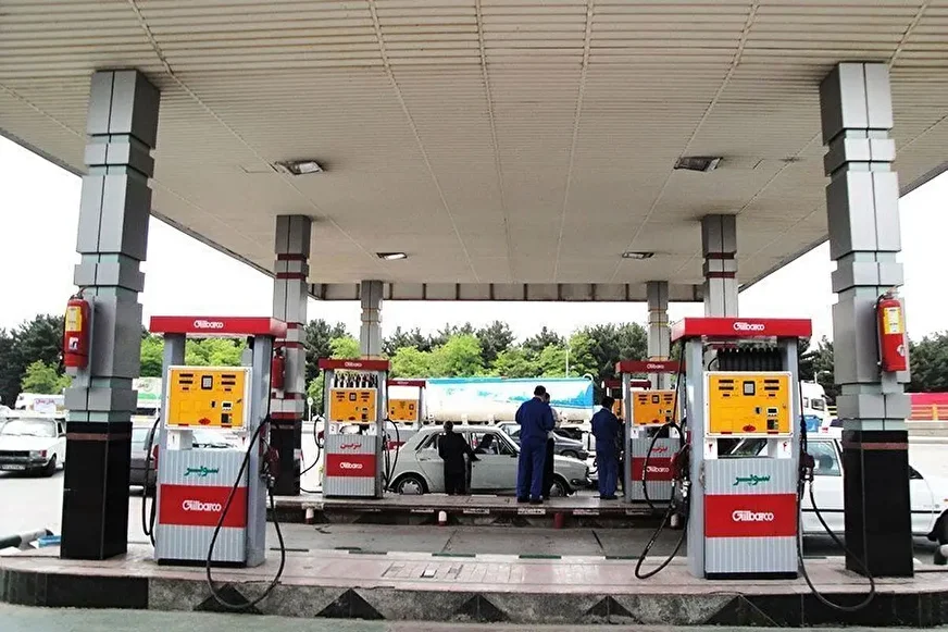 نرخ سوم بنزین، ۵۰۰۰ تومان از نیمه دوم آذر/ سهمیه بنزین ۱۵۰۰ و ۳۰۰۰ تومانی بدون تغییر